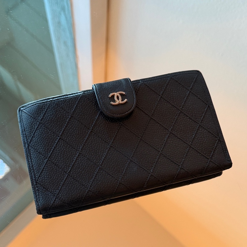 CHANEL Classic Black Quilted Wallet